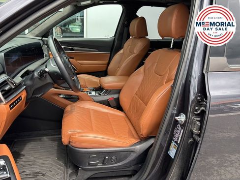 Certified 2025 Kia Telluride SX Prestige X-Line AWD/4WD image 13