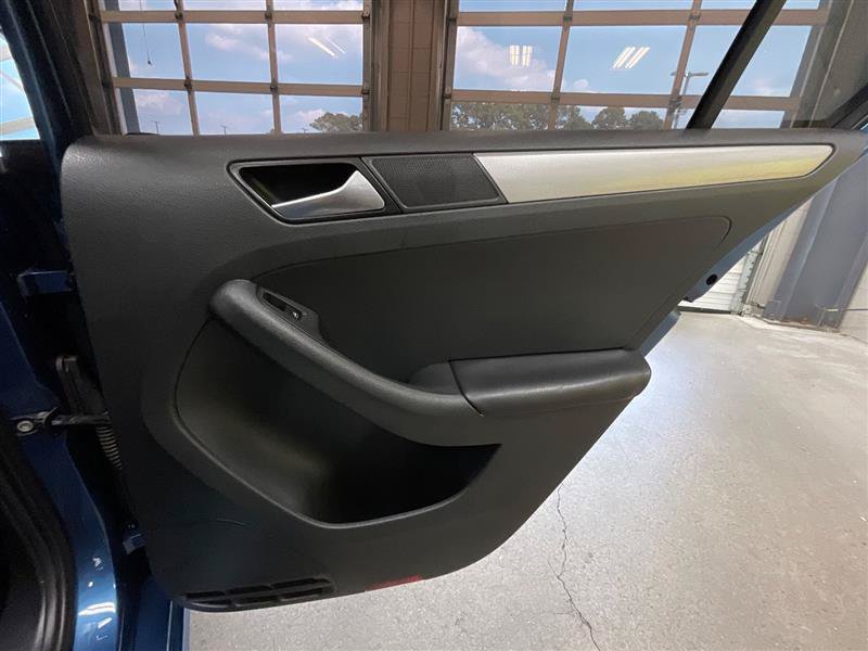 Used 2017 Volkswagen Jetta S FWD image 24