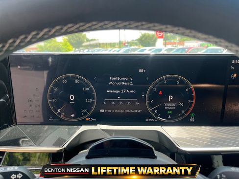 Used 2025 INFINITI QX80 Autograph AWD/4WD image 14