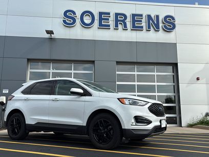 Used 2024 Ford Edge SEL w/ Convenience Package