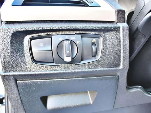 Used 2015 BMW 228i xDrive 228i xDrive Coupe 2D image 17