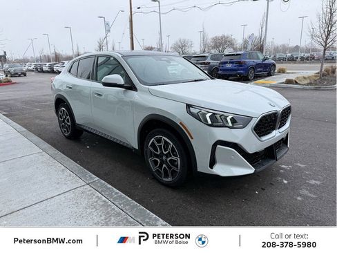 New 2026 BMW X2 xDrive28i w/ Technology Package AWD/4WD image 11