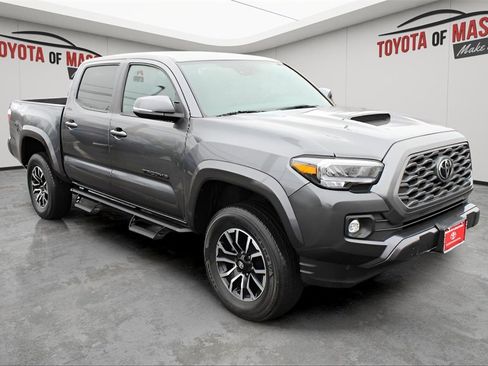 Used 2023 Toyota Tacoma TRD Sport image 1