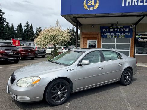 Used 2006 Buick Lucerne CXL w/ Luxury Package FWD image 2