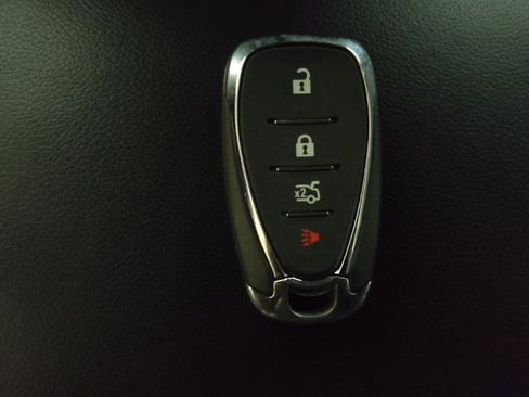 Used 2019 Chevrolet Malibu LS image 32