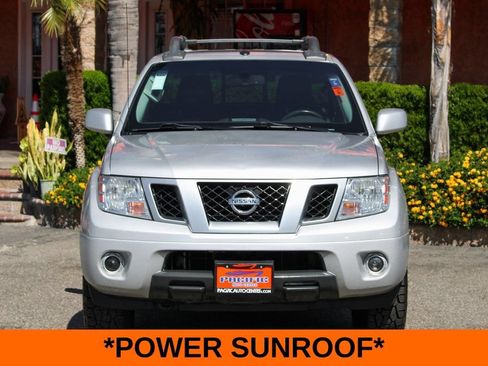 Used 2021 Nissan Frontier PRO-4X w/ Pro-4x Utility Package AWD/4WD image 3