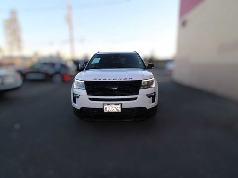 Used 2019 Ford Explorer Sport w/ Equipment Group 401A image 5