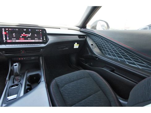 Used 2025 Dodge Charger Daytona R/T w/ Quick Order Package 25M R/T AWD/4WD image 11