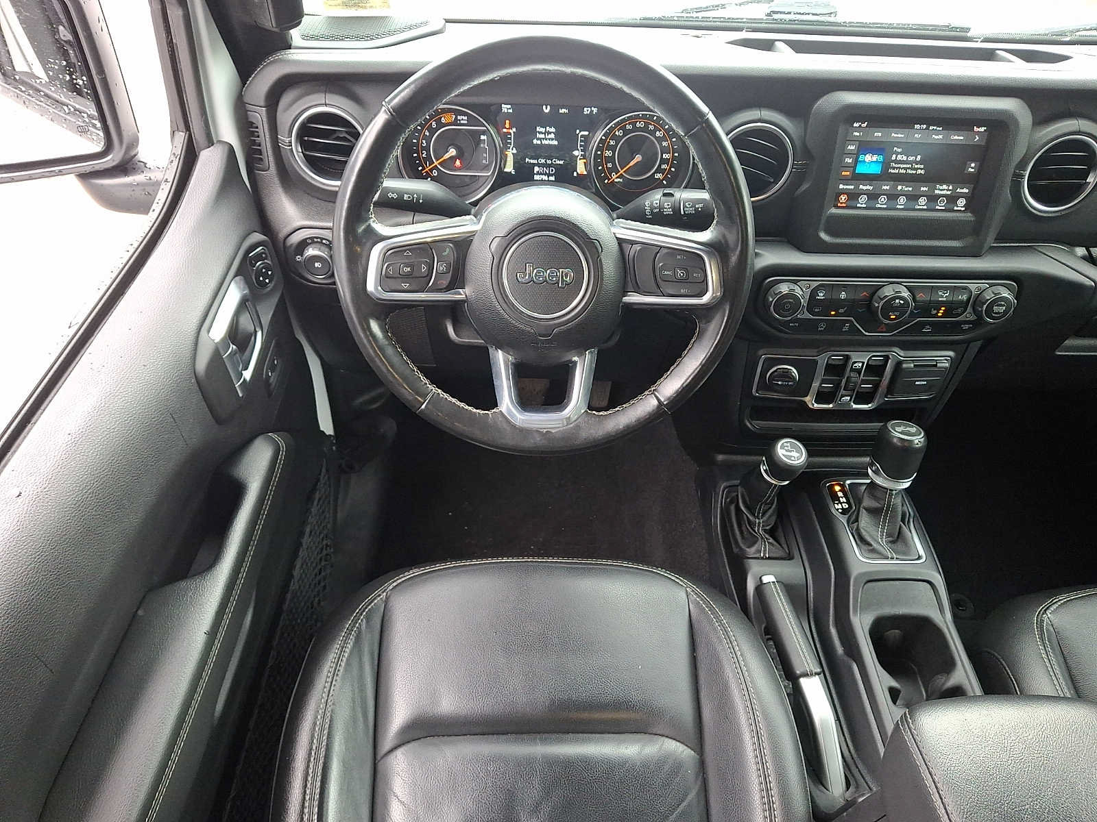 Used 2021 Jeep Wrangler Unlimited Sahara w/ Dual Top Group AWD/4WD image 12