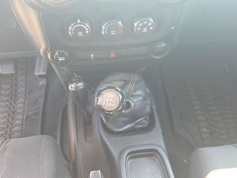 Used 2011 Jeep Wrangler Sport AWD/4WD image 18