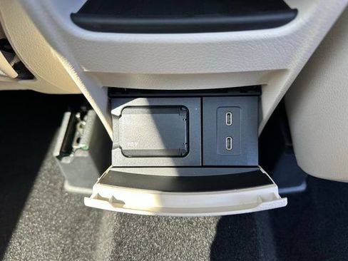 New 2026 Mercedes-Benz GLB 250 4MATIC image 25