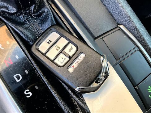 Used 2020 Honda Civic Sport image 14