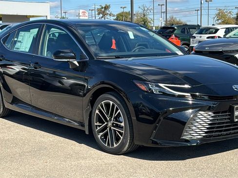 New 2026 Toyota Camry XLE image 3