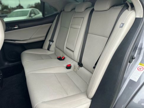 Used 2014 Lexus IS 250 AWD image 14