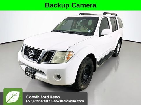 Used 2011 Nissan Pathfinder SV AWD/4WD image 3