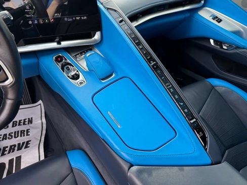 Certified 2021 Chevrolet Corvette Stingray Premium Cpe w/ Z51 Performance Package RWD image 24