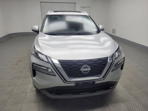 Used 2022 Nissan Rogue SV w/ SV Premium Package image 14