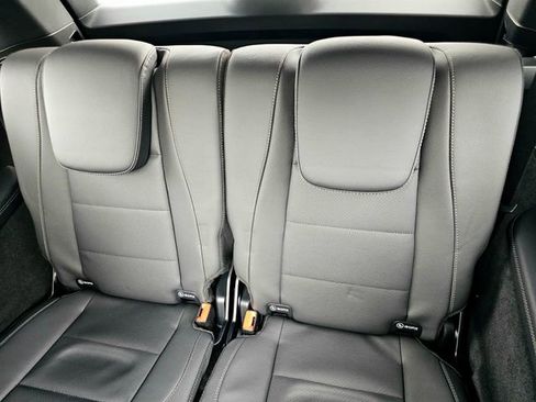 New 2026 Mercedes-Benz GLS 450 4MATIC image 24