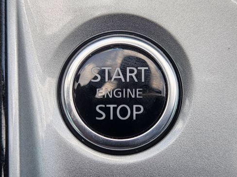 Certified 2025 Nissan Altima 2.5 SL FWD image 24