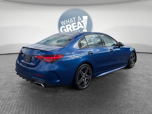 Used 2024 Mercedes-Benz C 300 4MATIC Sedan image 3