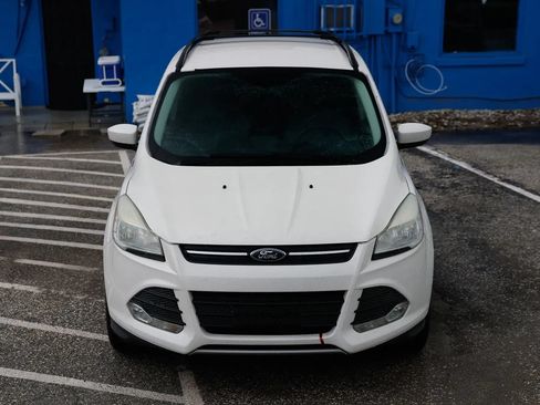 Used 2014 Ford Escape SE w/ Equipment Group 201A FWD image 10