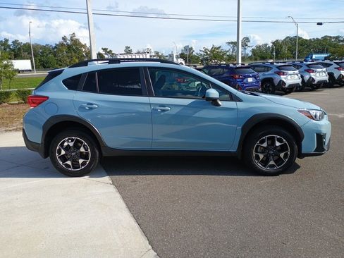 Used 2019 Subaru Crosstrek 2.0i Premium w/ Eyesight System image 4