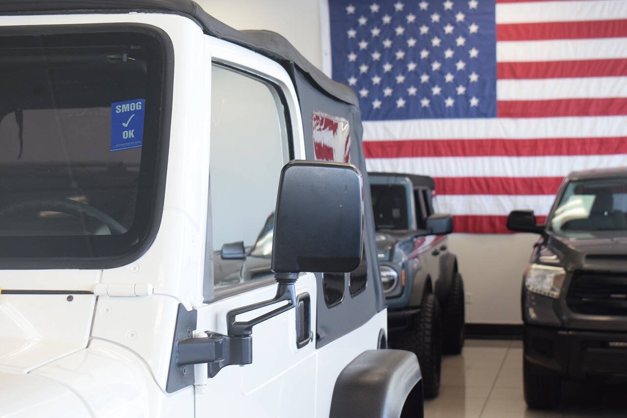Used 2000 Jeep Wrangler Sport AWD/4WD image 9