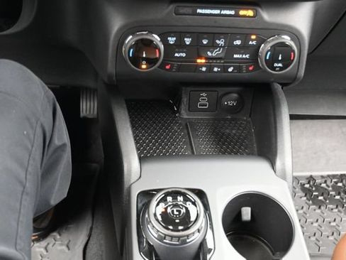 Used 2023 Ford Bronco Sport Outer Banks AWD/4WD image 12