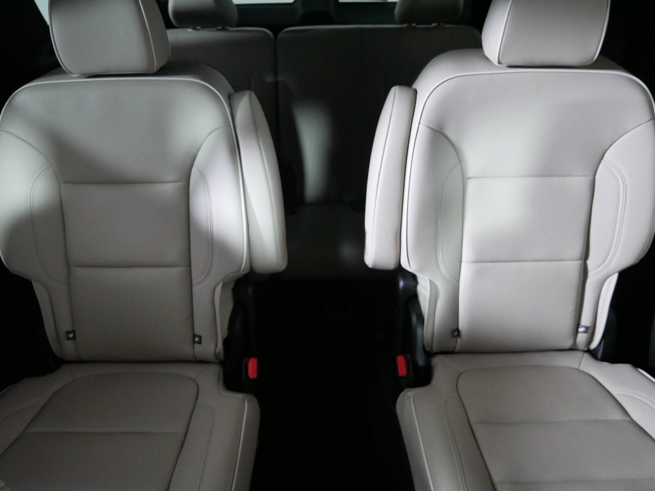 Certified 2023 Chevrolet Traverse Premier w/ LPO, Floor Liner Package AWD/4WD image 13