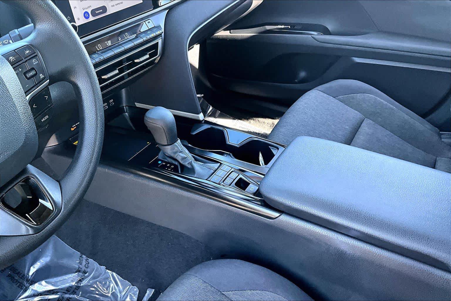 Certified 2025 Toyota Camry LE FWD image 16