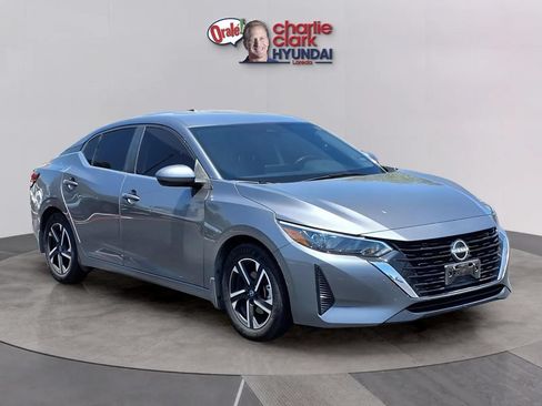 Used 2024 Nissan Sentra SV w/ All-Weather Package FWD image 7