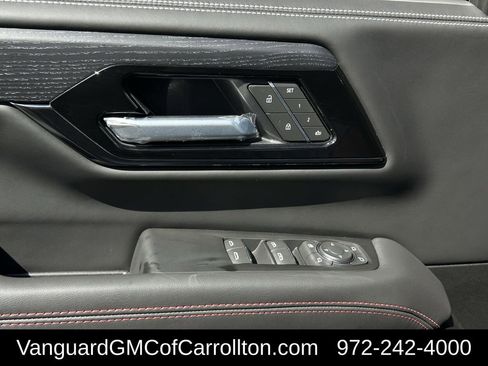 New 2026 GMC Yukon AT4 Ultimate w/ LPO, Floor Liner Package AWD/4WD image 20