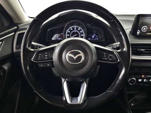 Used 2018 MAZDA MAZDA3 Touring FWD image 14