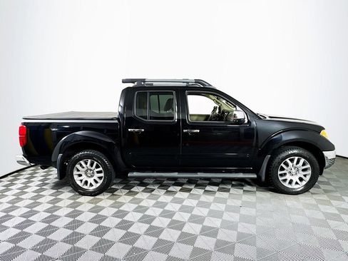 Used 2012 Nissan Frontier SL AWD/4WD image 8