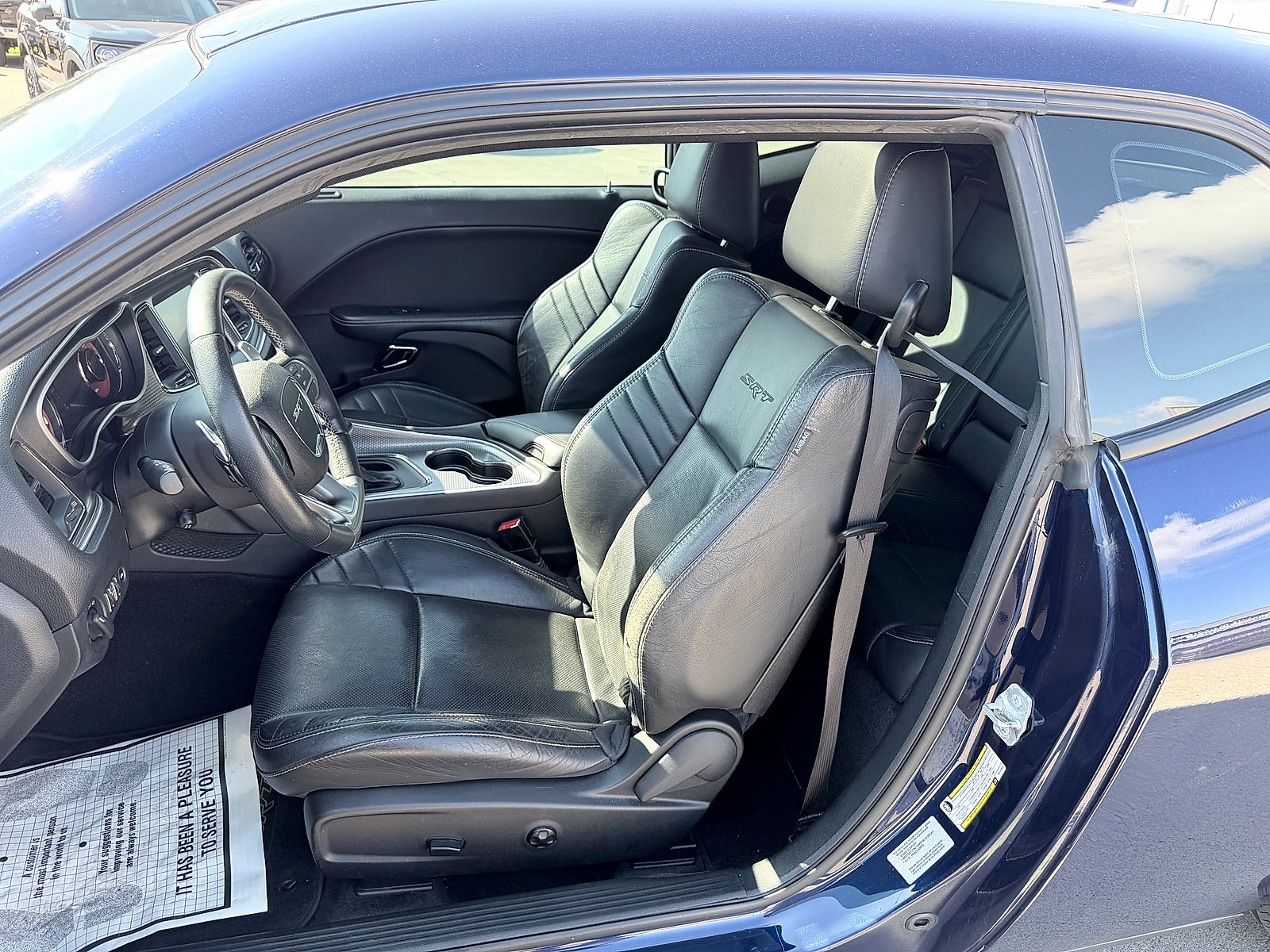Used 2016 Dodge Challenger SRT Hellcat RWD image 18