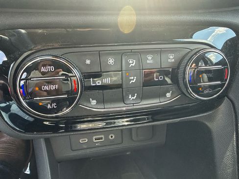 Used 2023 Buick Encore GX Essence w/ Advanced Technology Package AWD/4WD image 21