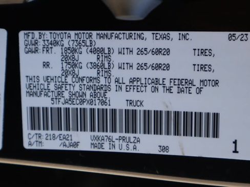 Used 2023 Toyota Tundra Limited w/ Power Package AWD/4WD image 17