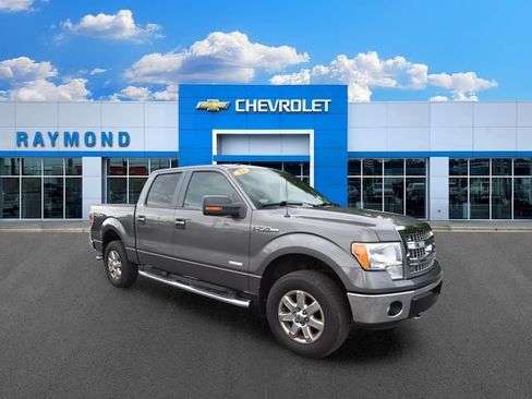 Used 2014 Ford F150 XLT w/ Equipment Group 302A Luxury AWD/4WD image 10