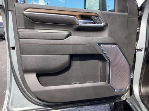 Used 2024 Chevrolet Silverado 3500 High Country w/ High Country Premium Package AWD/4WD image 36