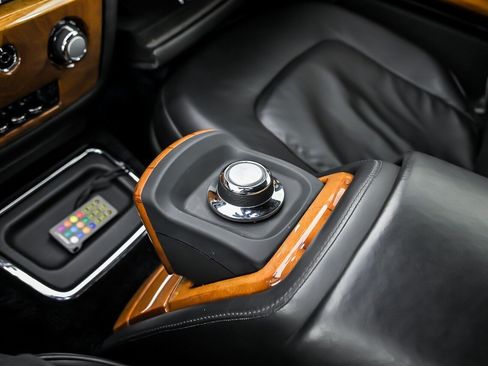 Used 2008 Rolls-Royce Phantom Drophead Coupe RWD image 42