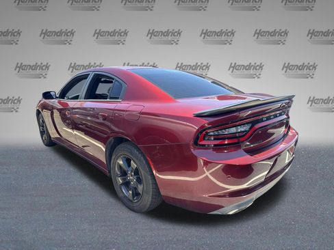 Used 2019 Dodge Charger SXT w/ Blacktop Package RWD image 7