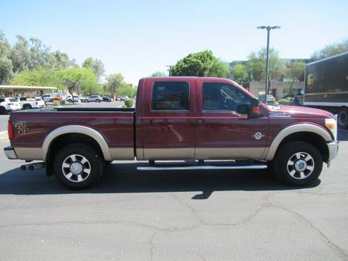 Used 2011 Ford F250 Lariat w/ Lariat Interior Pkg AWD/4WD image 5