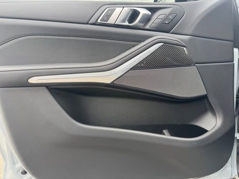 Certified 2025 BMW X5 M60i AWD/4WD image 14