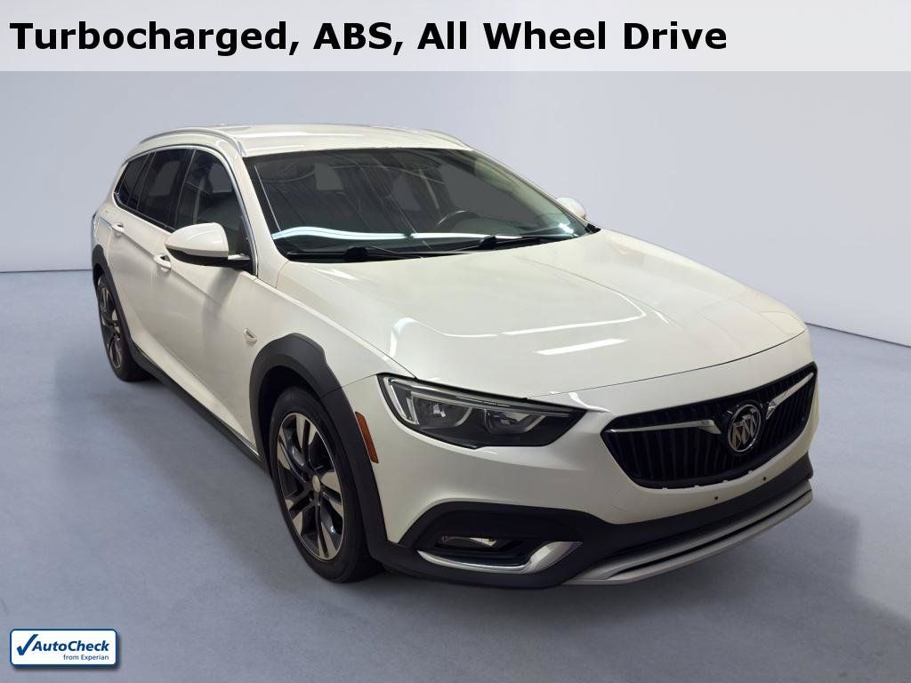 Used 2020 Buick Regal Preferred w/ Sights and Sounds Package AWD/4WD image 1