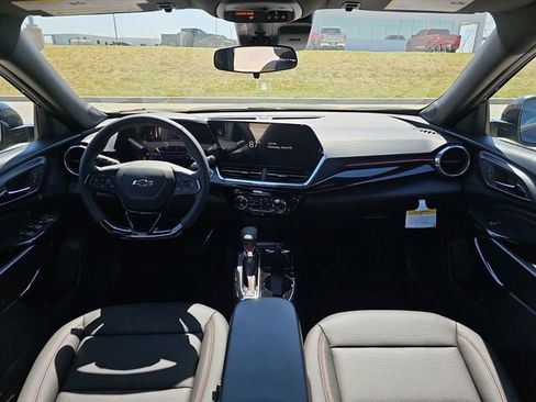 New 2026 Chevrolet Trax RS w/ Driver Confidence Package FWD image 19
