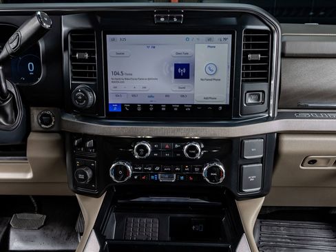 Used 2026 Ford F450 Platinum w/ Platinum Plus Package image 23