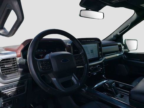 Used 2022 Ford F150 Lariat AWD/4WD image 9
