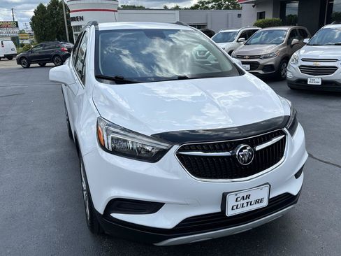 Used 2020 Buick Encore Preferred w/ Safety Package FWD image 3