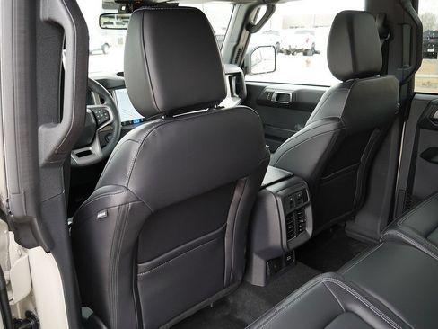 New 2026 Ford Bronco Outer Banks AWD/4WD image 14
