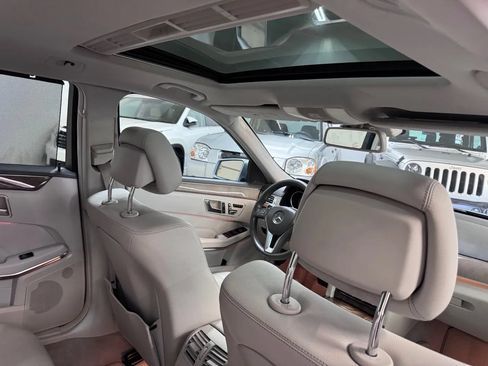Used 2014 Mercedes-Benz E 350 4MATIC Wagon image 19
